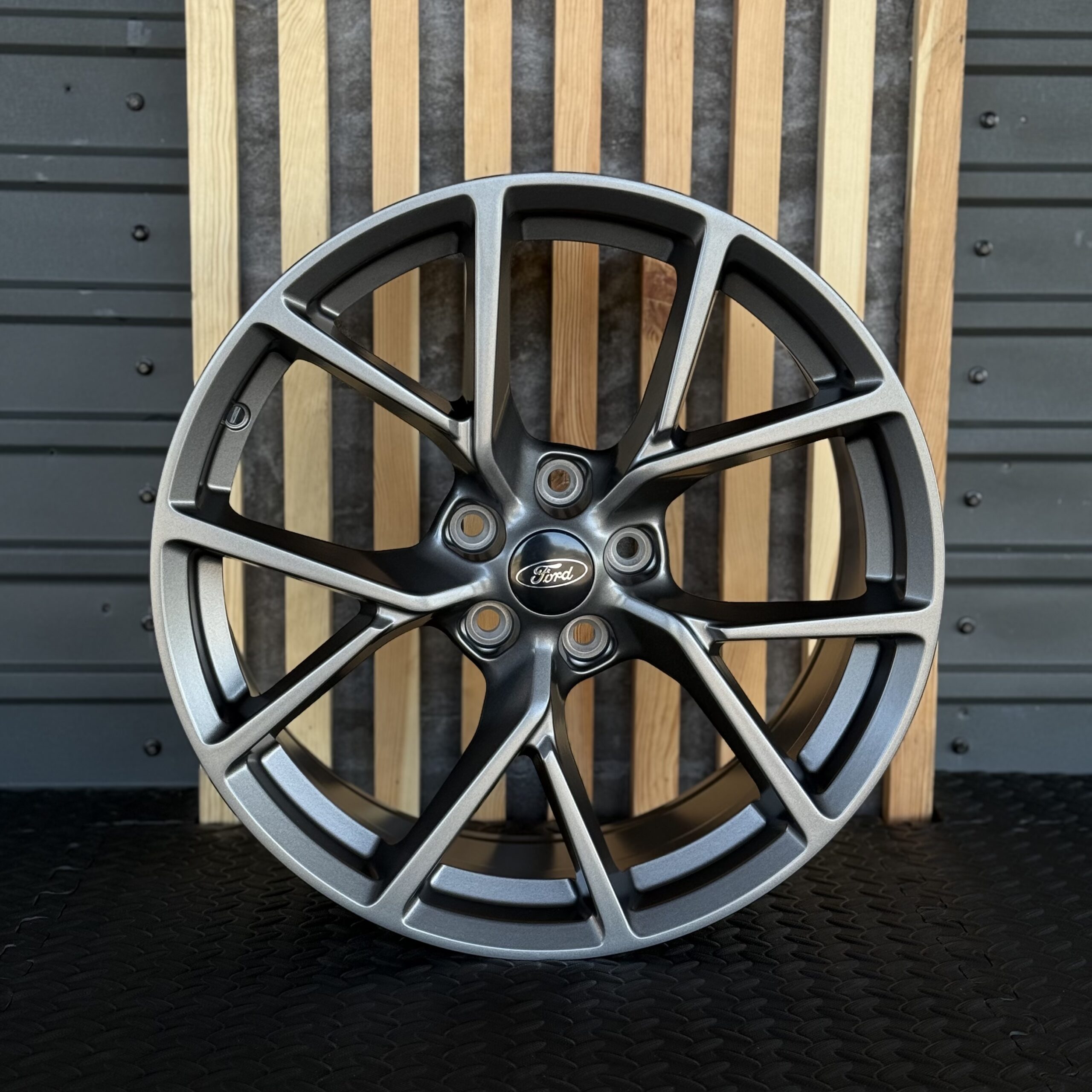 racingline_218_satingunmetal