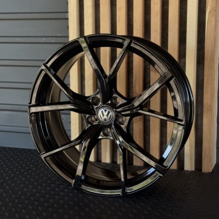 Легкосплавні автомобільні диски Racingline 535 18" 5X112 7.5j ET45 dia 66.5 Black