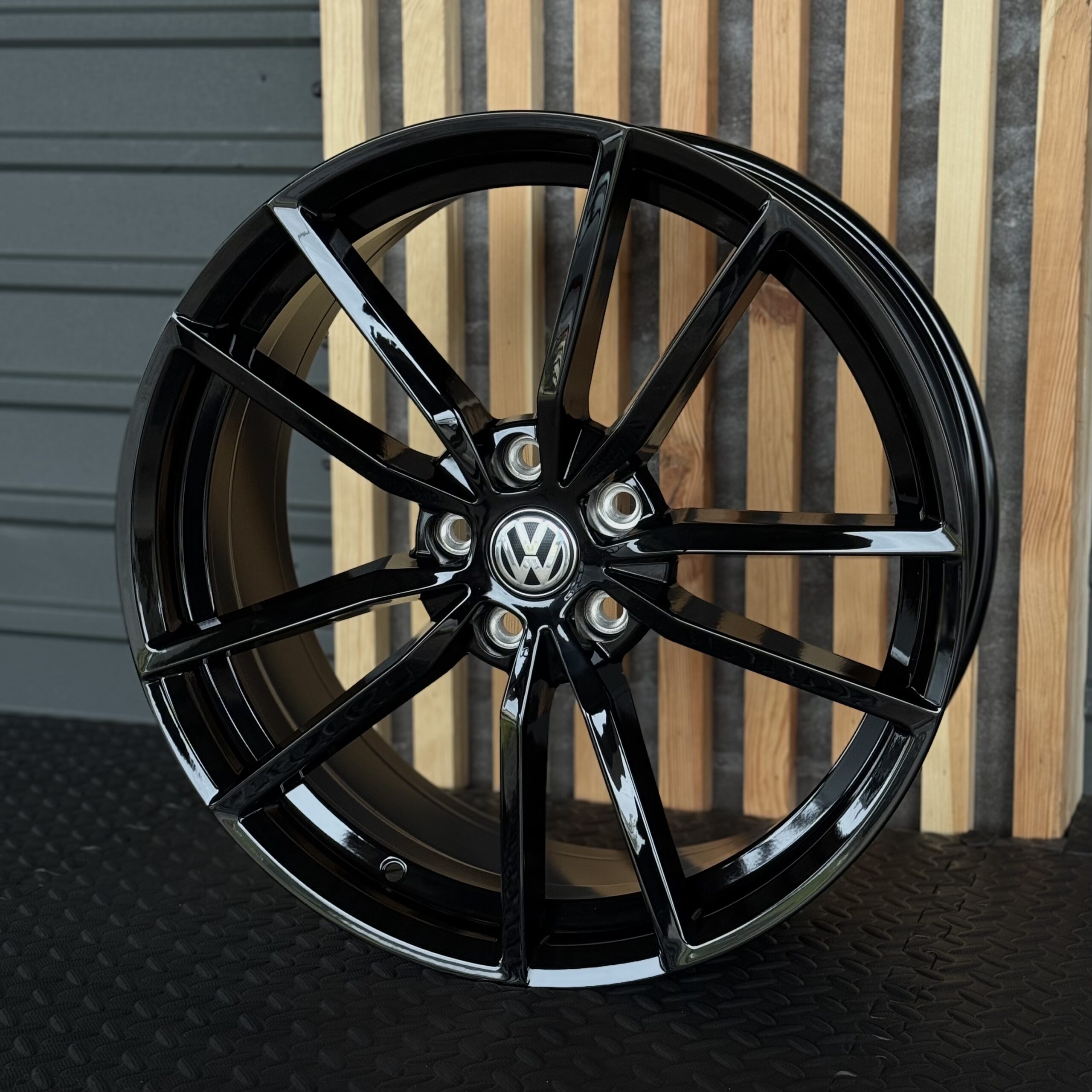 racingline_991_glossblack