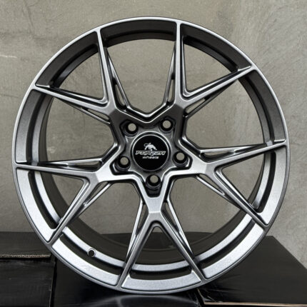 Aluminum alloy car wheel with a multi-spoke star design and a center cap showing a brand logo with the word 'wheels'.