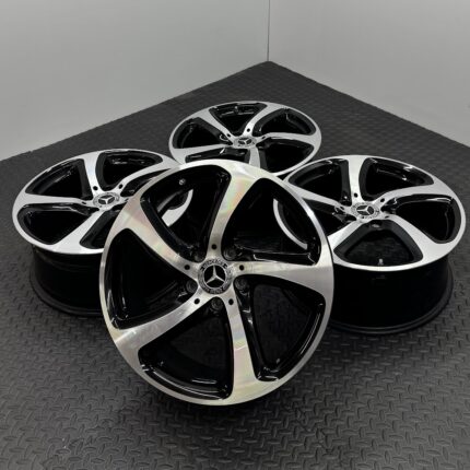 Литі Легкосплавні диски Mercedes original A2134013200 18" 5x112 8j ET43 dia 66.6 Black Machined Face