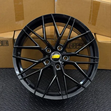 Литі Легкосплавні диски RacingLine GL005 18" 5x114.3 8j ET35 dia 73.1 BLACK
