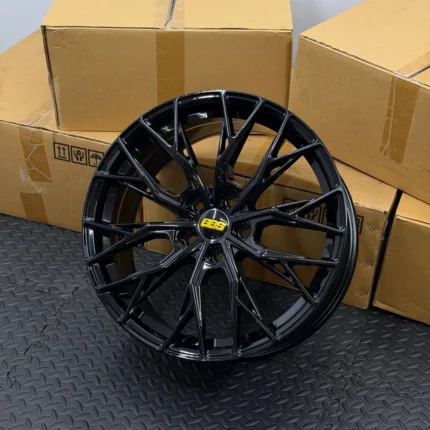 Литі Легкосплавні диски RacingLine GL084 18" 5x108 8j ET35 dia 73.1 BLACK